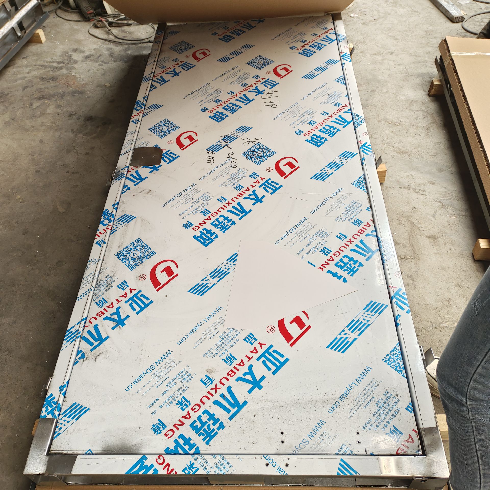 西藏为何医院放射科都爱用这款铅门?