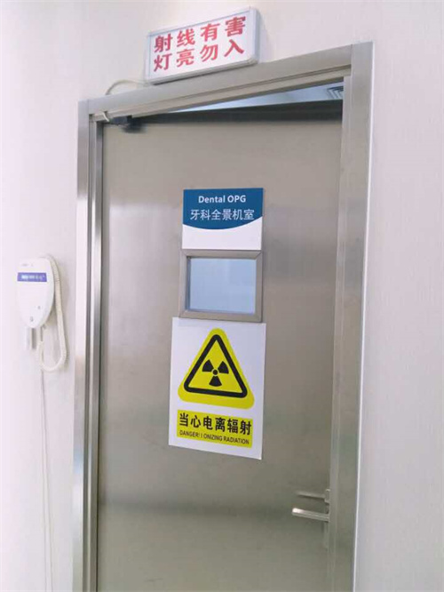 西藏防辐射铅门:守护生命健康的隐形盾牌